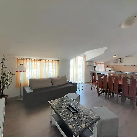 Apartment Nada *