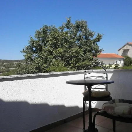 Apartment Nada Krk Town