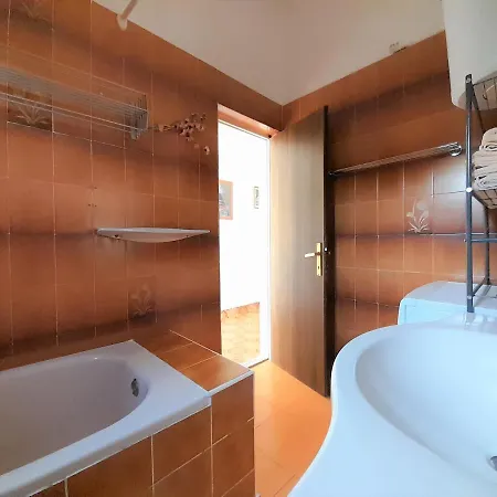 Nada Apartment Krk Town