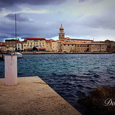Nada Apartmán Krk Town